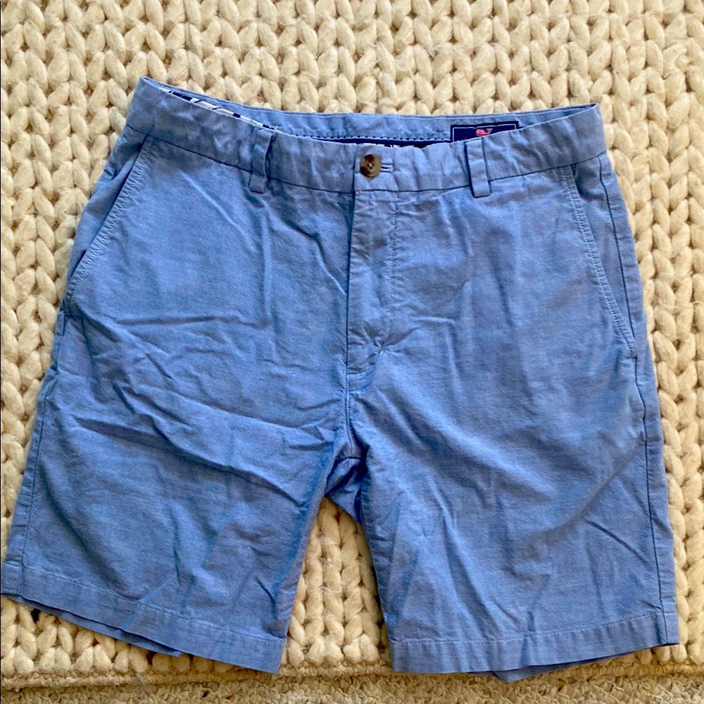 Vineyard Vines Blue Shorts size 33